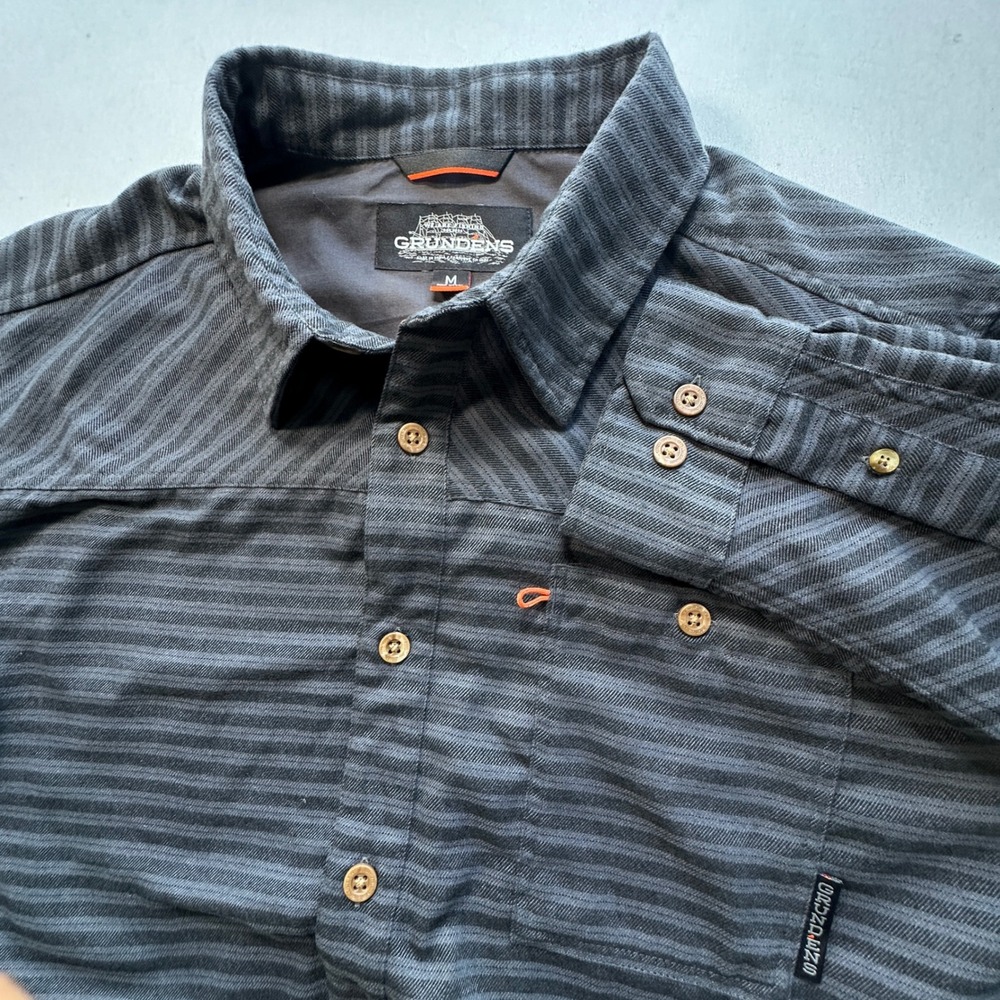 Grundens Button Shirt Mens Medium Gray Striped Flannel Gorpcore‎ Fishing Work